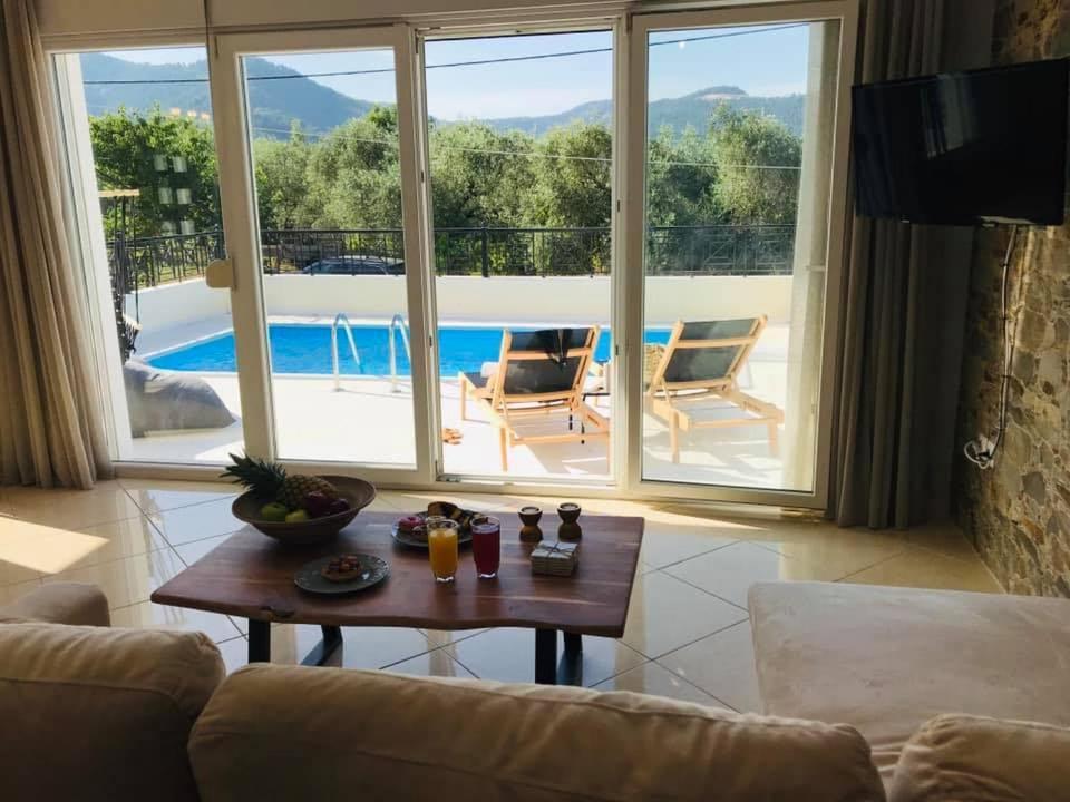סקאלה פוטאמיאס Arsenoi'S Pool Villa מראה חיצוני תמונה